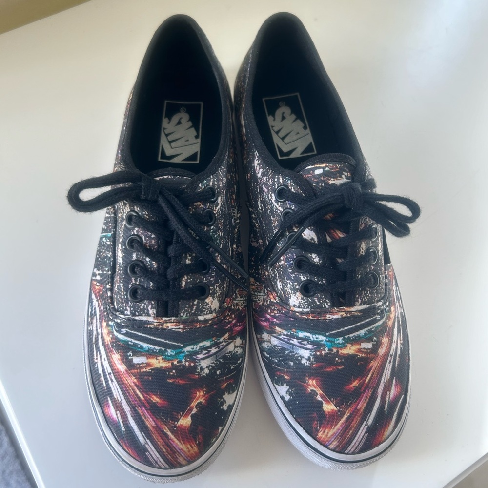 Vans Authentic Lo Pro “City Lights” Shoes Women’s Size 7.5